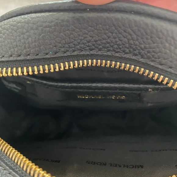 Michael Kors tambourine black leather shoulder purse - Picture 2 of 2